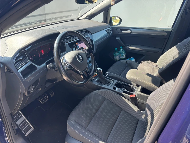 VW Touran Active, снимка 8 - Автомобили и джипове - 53525156