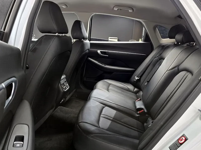 Hyundai Sonata (Dn8) 2.0 Premium, снимка 12 - Автомобили и джипове - 54998770