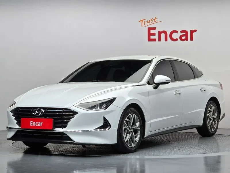 Hyundai Sonata (Dn8) 2.0 Premium