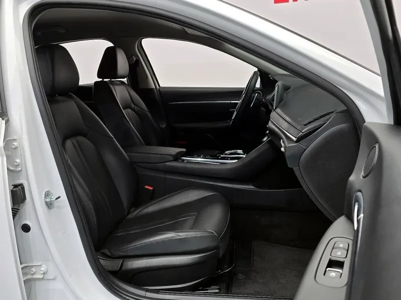 Hyundai Sonata (Dn8) 2.0 Premium, снимка 10 - Автомобили и джипове - 54998770