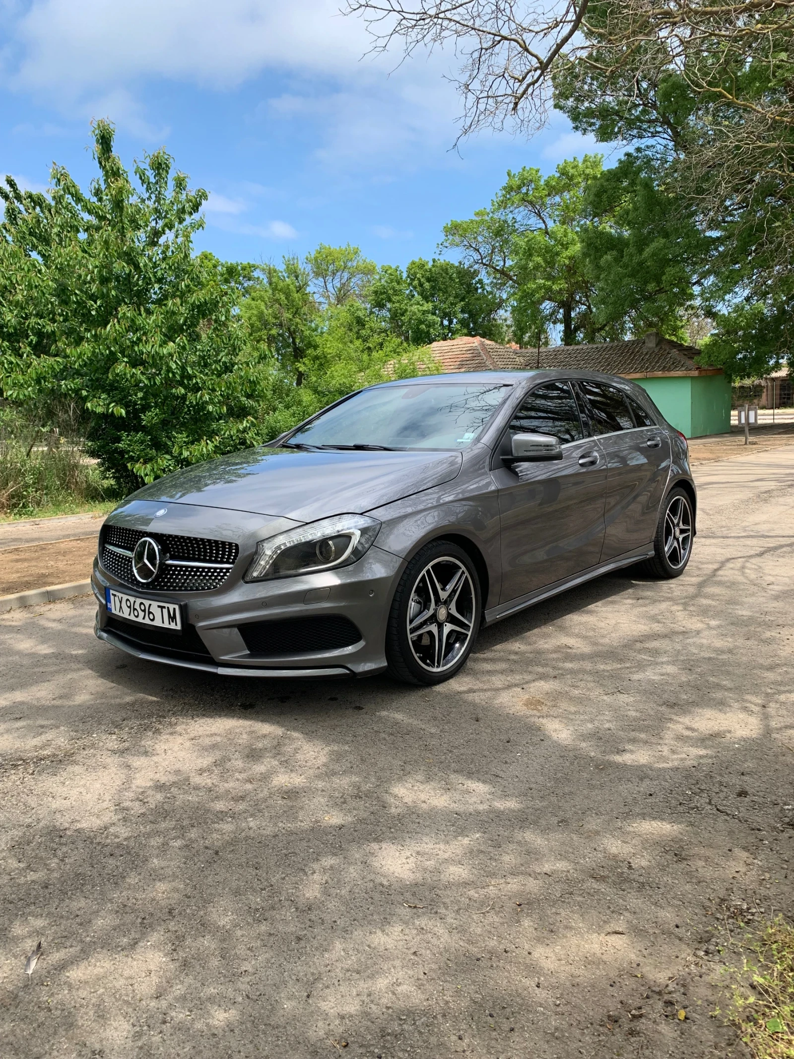 Mercedes-Benz A 180 AMG , снимка 1