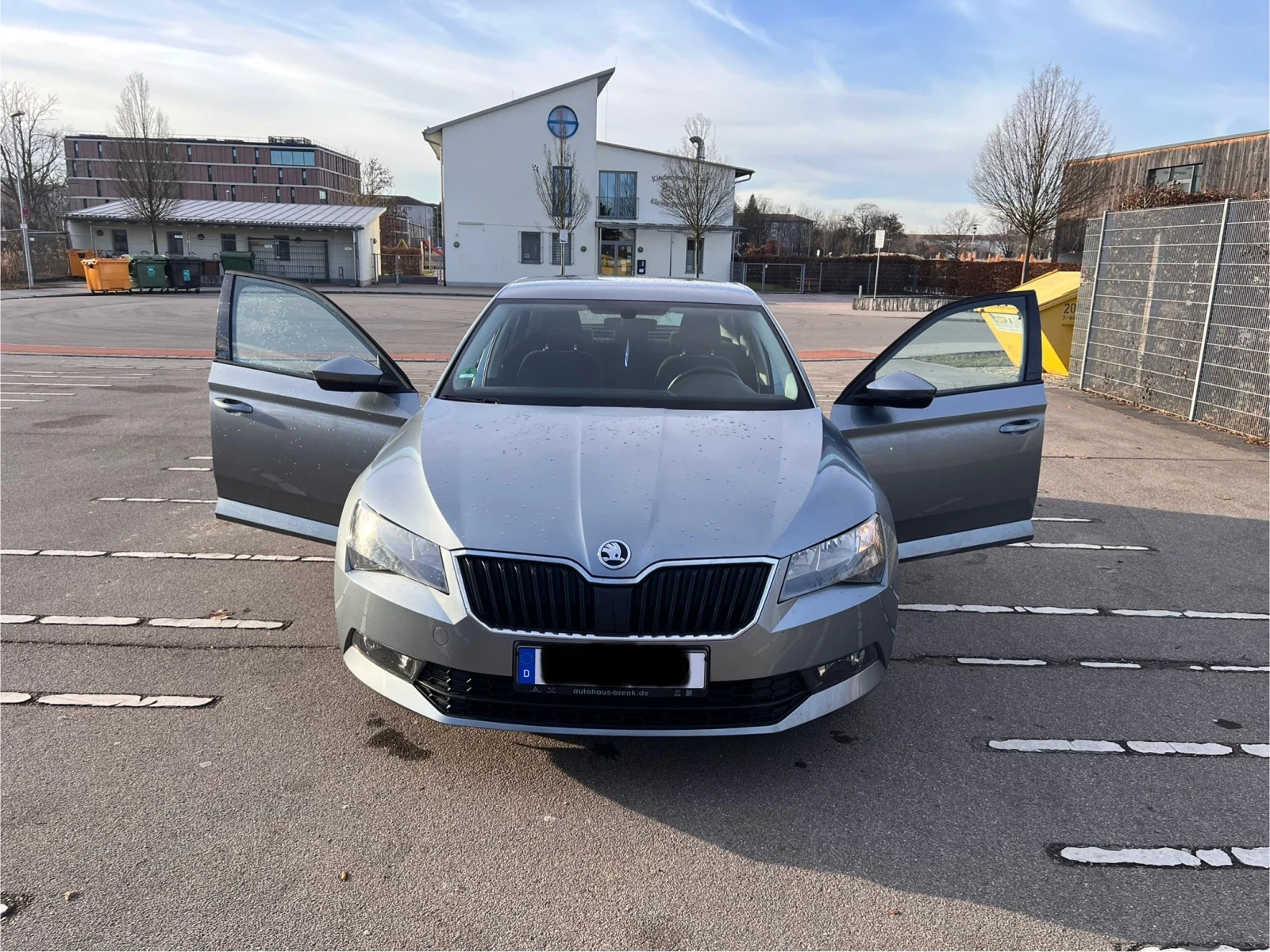 Skoda Superb, снимка 1