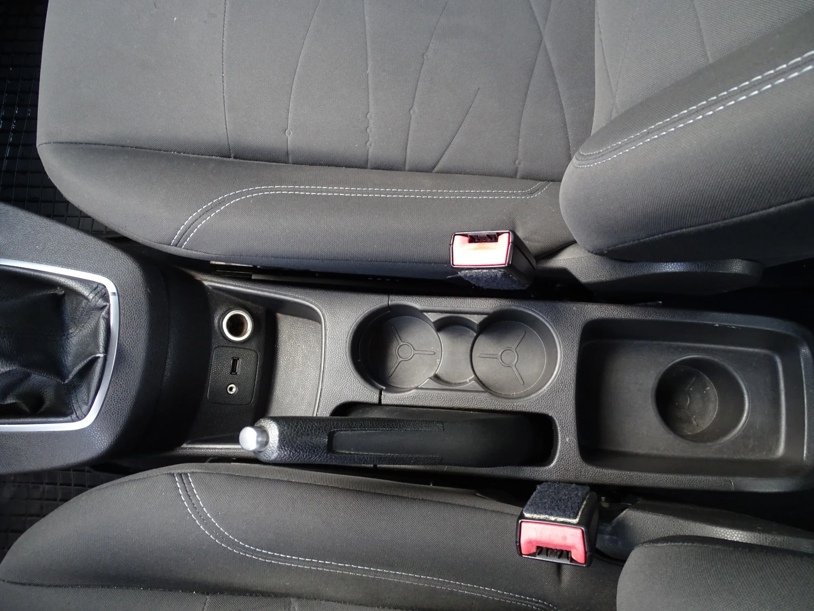 Ford Fiesta 1.5 L 70 PS | Mobile.bg � ����������� 12