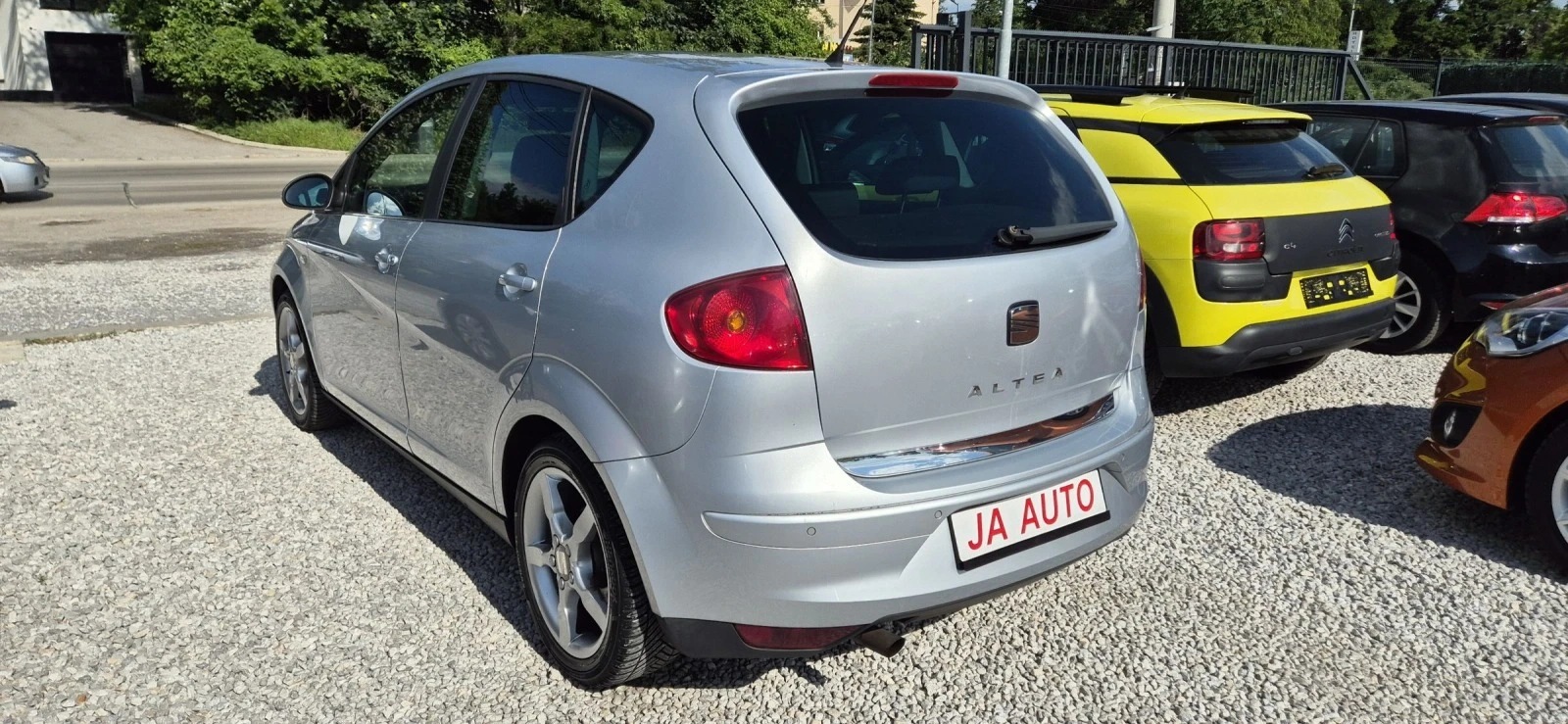 Seat Altea 1.6-102кс.КЛИМА - изображение 8