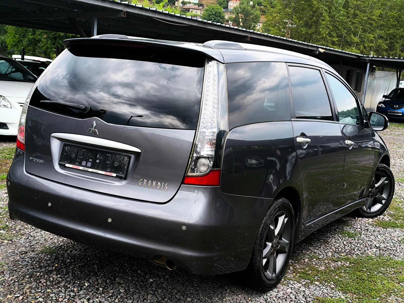 Mitsubishi Grandis FACE-2.0DID-140кс-6 скор.-7 места-НАВИГАЦИЯ-КЛИМА- - изображение 3