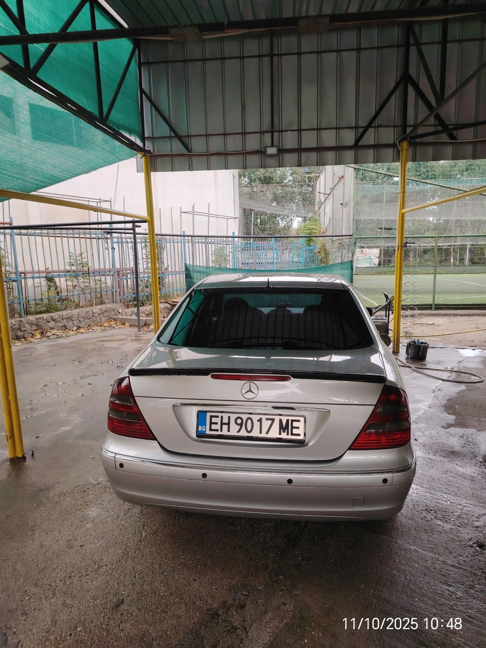 Mercedes-Benz E 220 W211  | Mobile.bg — изображение 12