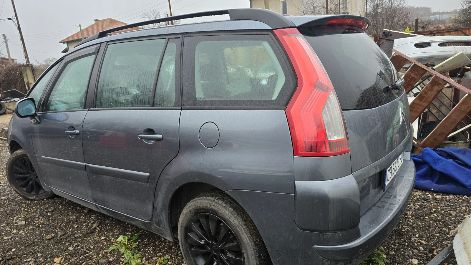 Citroen C4 Picasso 2.0 - изображение 6