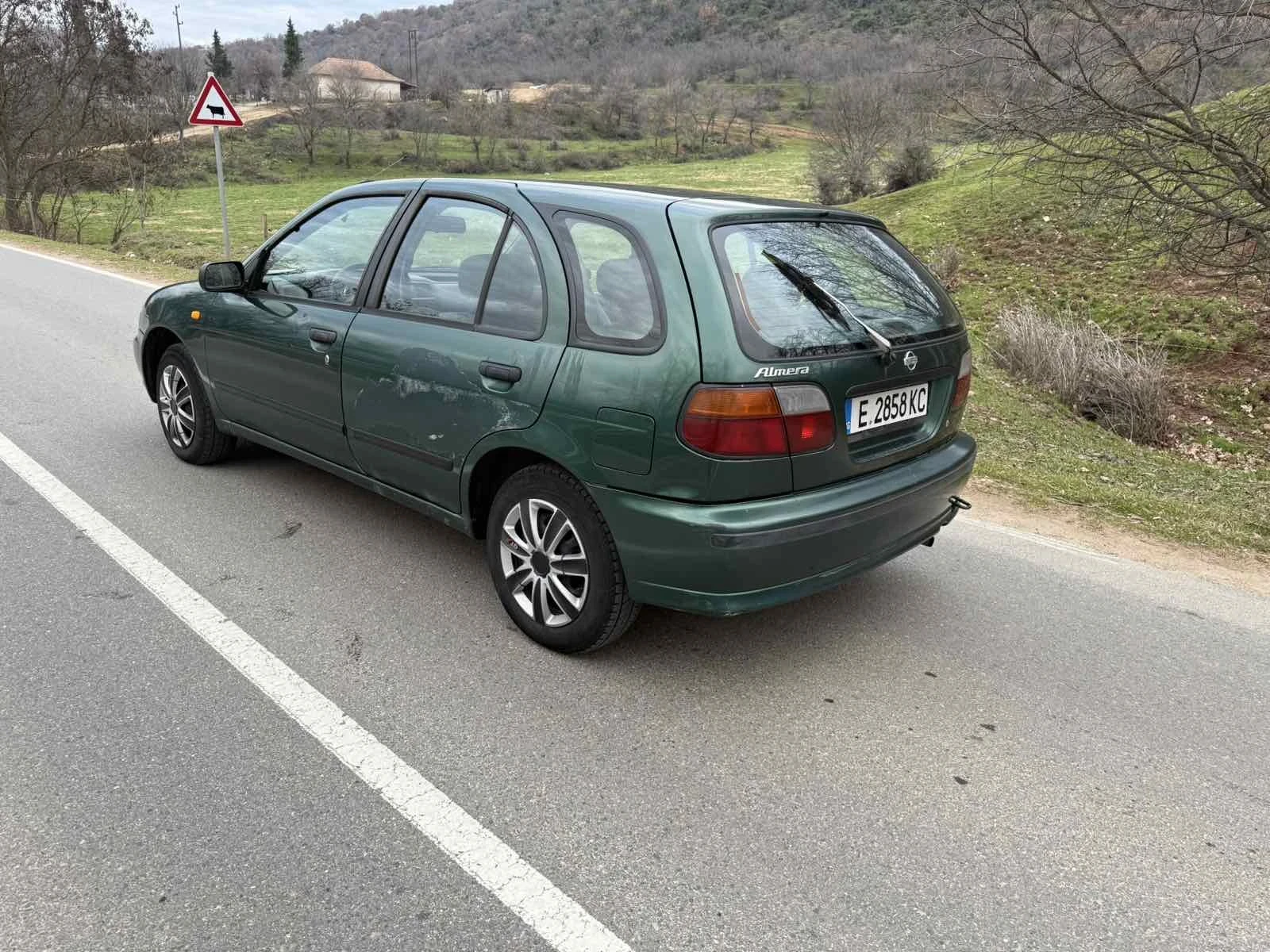Nissan Almera 1.4 Бензин - изображение 4