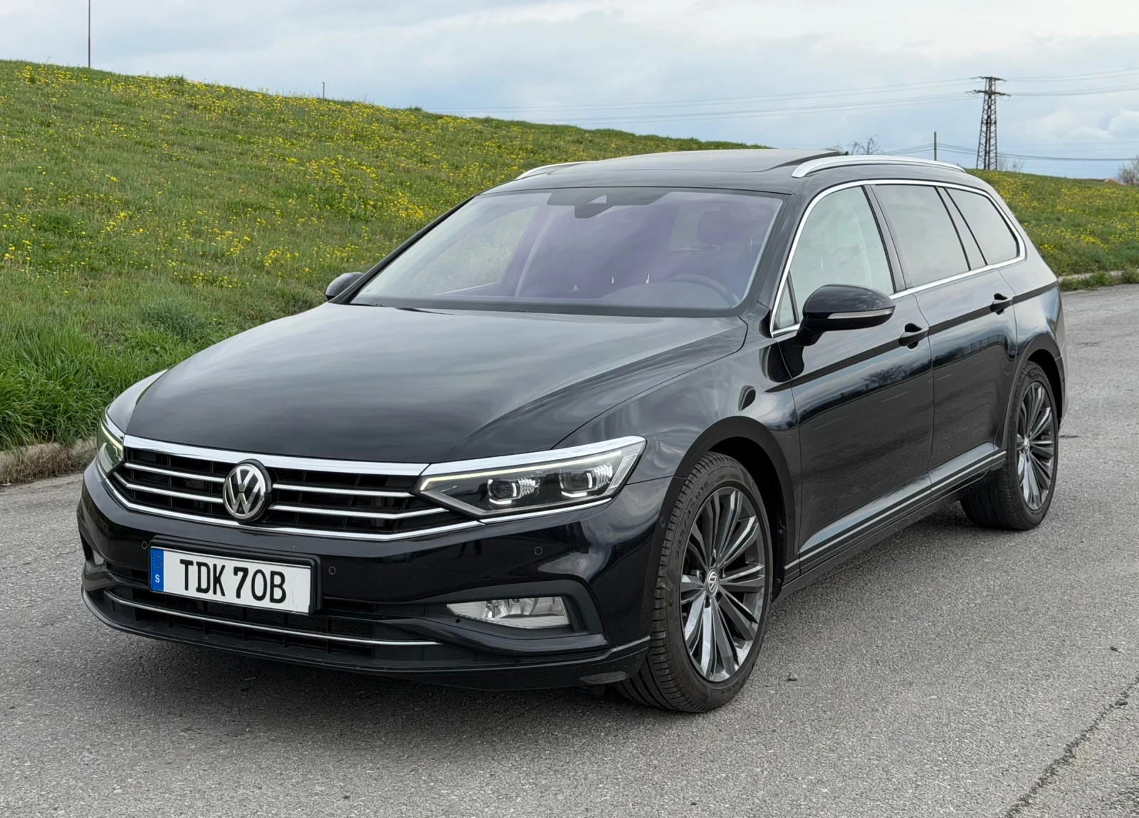 VW Passat 2.0tdi DSG Digital cockpit Distronic + + + 