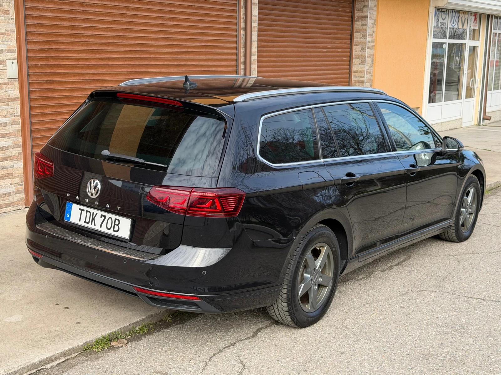 VW Passat 2.0tdi DSG Digital cockpit Distronic + + +  - изображение 9