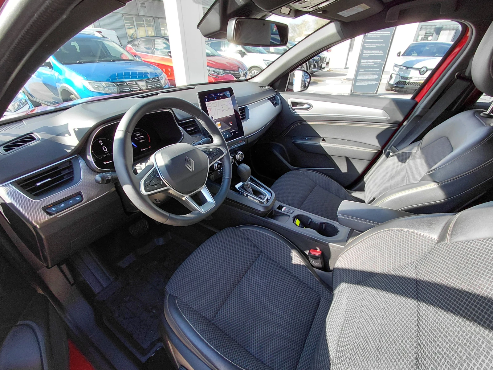 Renault Arkana 1.3TCe/140к.с/Techno, снимка 13 - Автомобили и джипове - 53770337