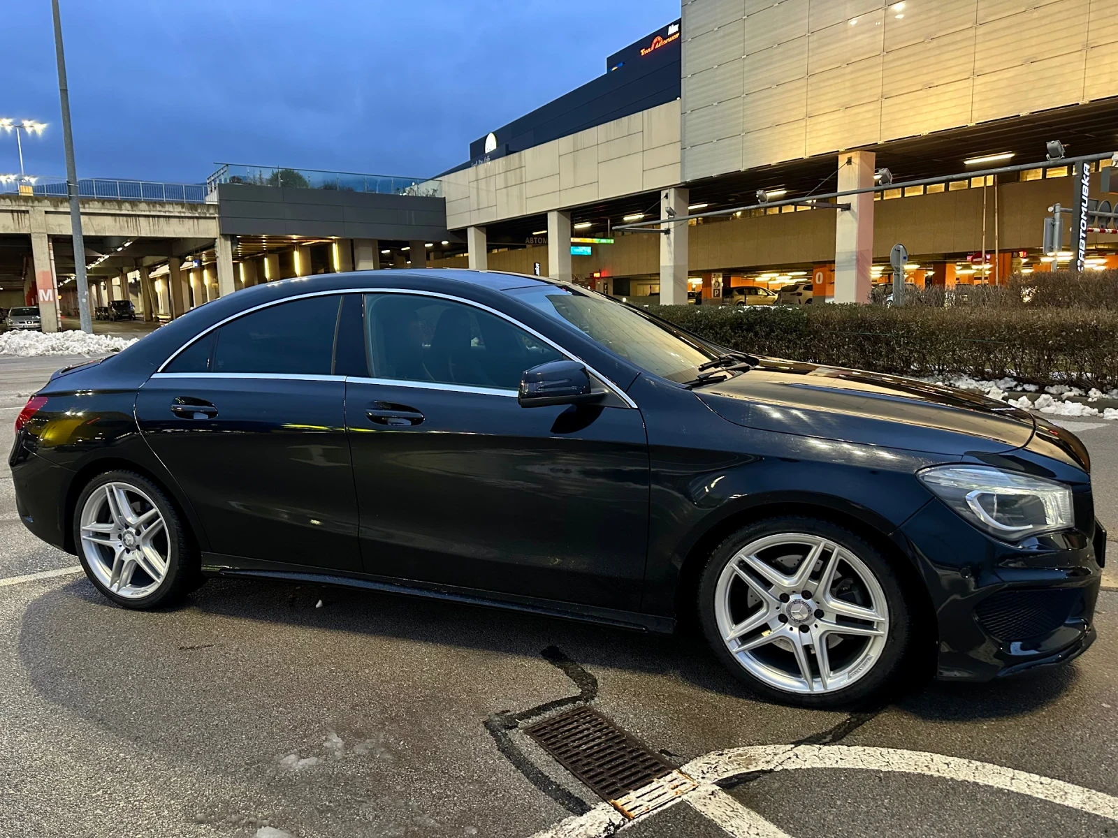 Mercedes-Benz CLA 220 CDI, снимка 6 - Автомобили и джипове - 53773538