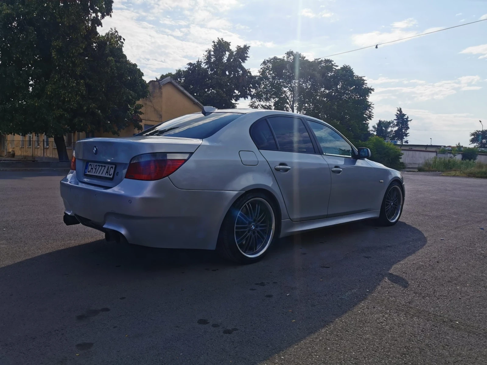 BMW 545, снимка 14 - Автомобили и джипове - 53845313