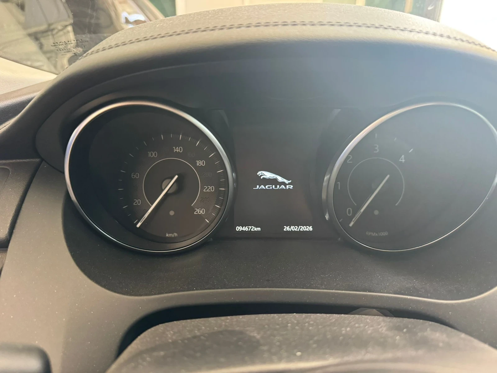 Jaguar E-pace AWD aut. R-Dynamic HSE, снимка 10 - Автомобили и джипове - 53924510