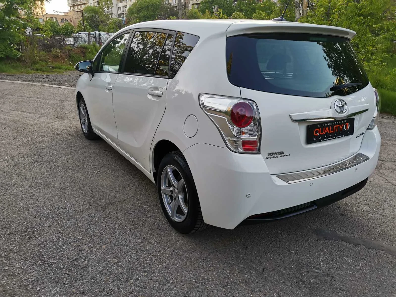 Toyota Verso 1.8 i ТОП СЪСТОЯНИЕ FULL ЕКСТРИ, снимка 7 - Автомобили и джипове - 54430332