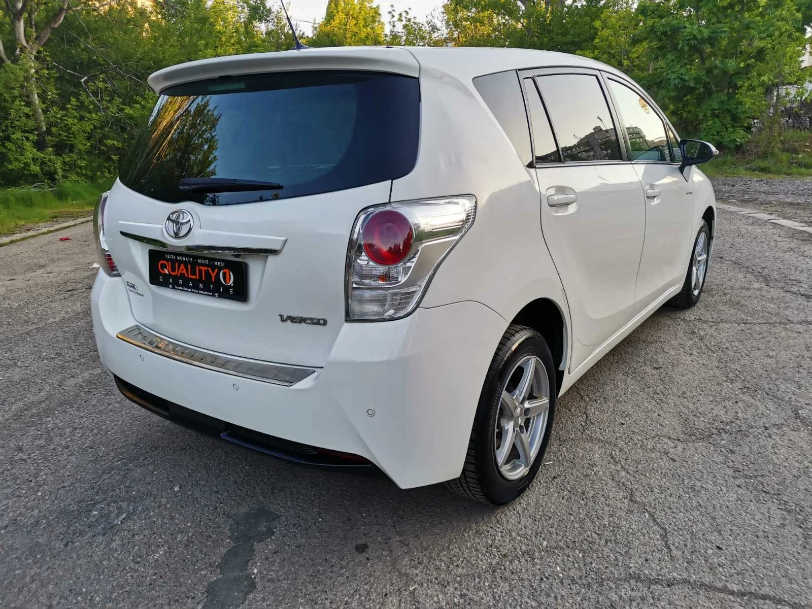 Toyota Verso 1.8 i ТОП СЪСТОЯНИЕ FULL ЕКСТРИ, снимка 5 - Автомобили и джипове - 54430332