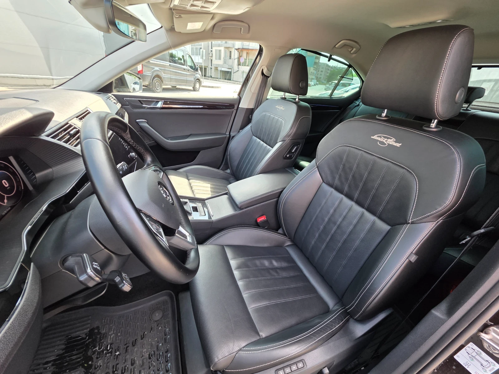 Skoda Superb Lauren&Klement, снимка 10 - Автомобили и джипове - 55002749