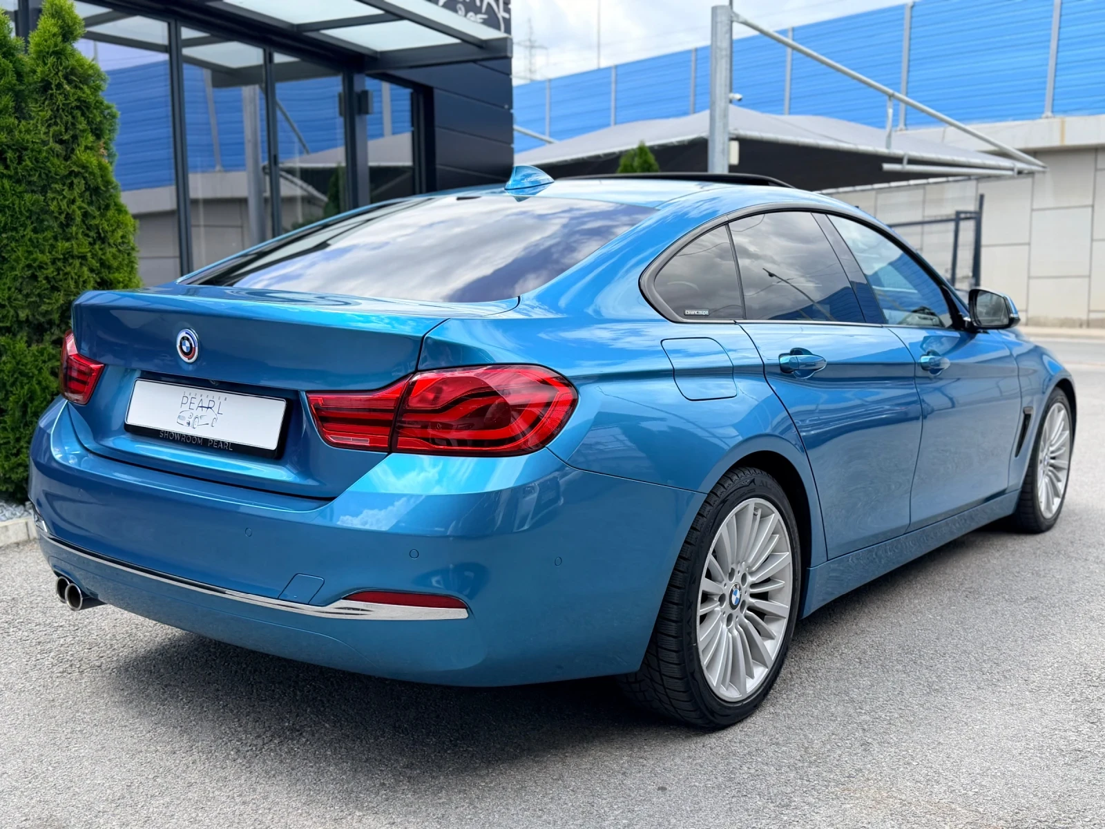 BMW 430 d Gran Coupe Facelift LED H/K PANO HUD Luxury Line, снимка 6 - Автомобили и джипове - 55035144