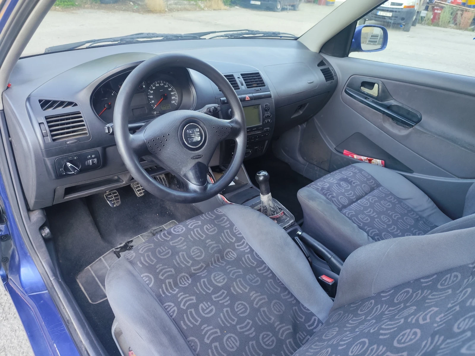 Seat Ibiza, снимка 5 - Автомобили и джипове - 55165849
