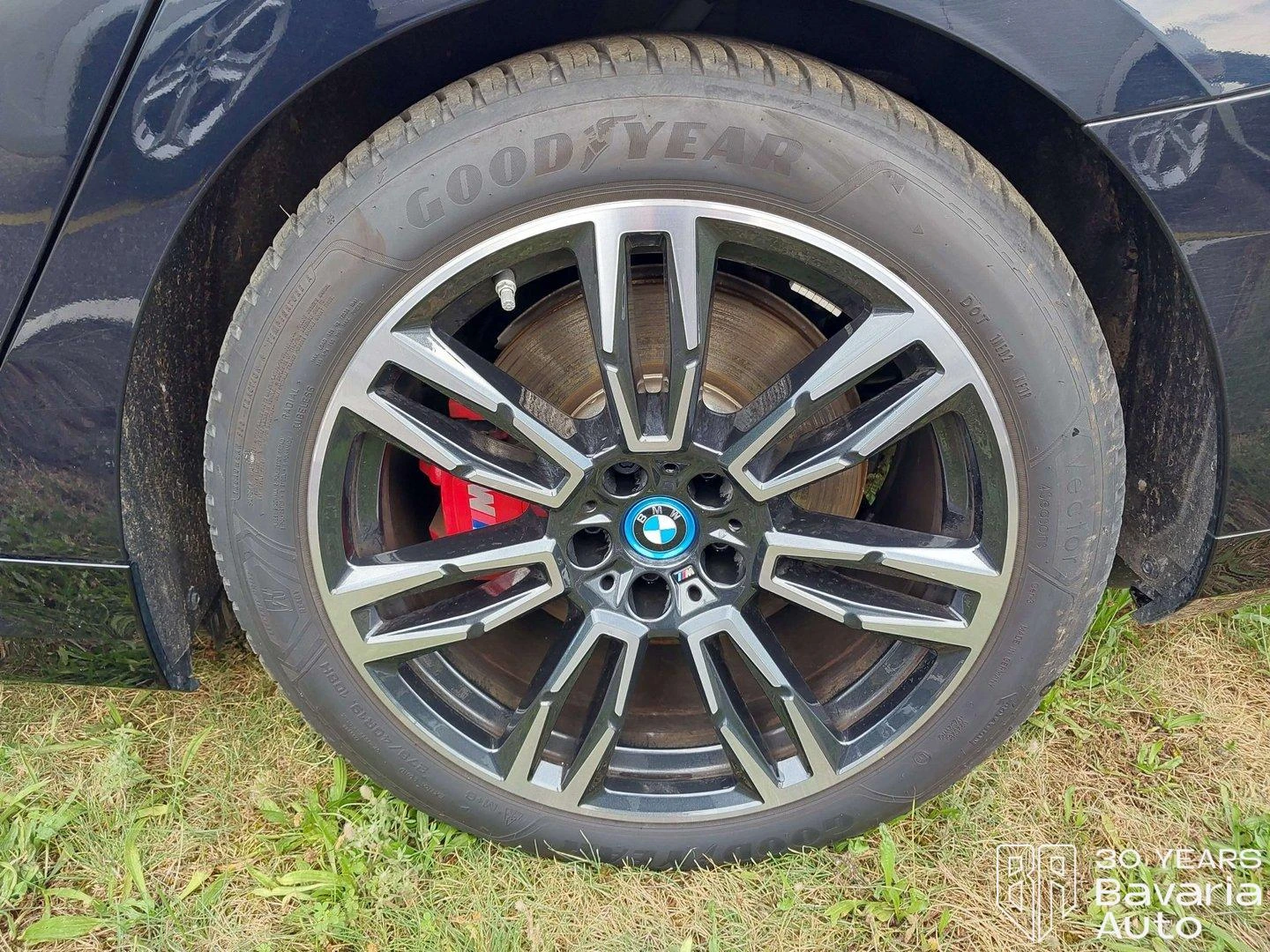 BMW i5 40 eDrive Touring M Sport PRO, снимка 17 - Автомобили и джипове - 55364363