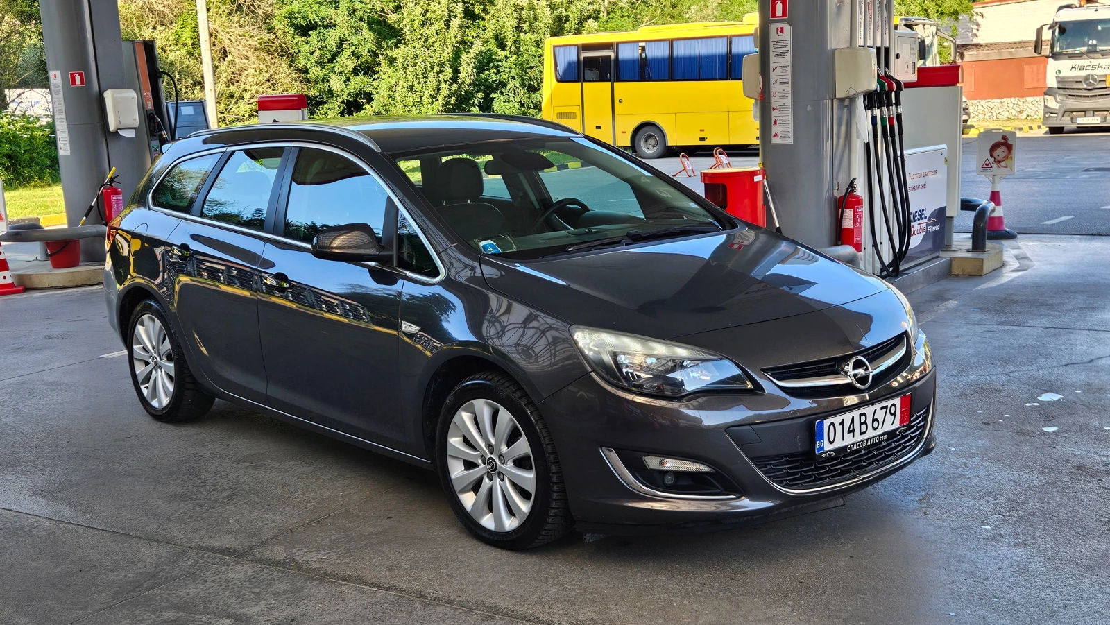 Opel Astra 1.4 GAZ/FACELIFT/KLIMA, снимка 8 - Автомобили и джипове - 55593589