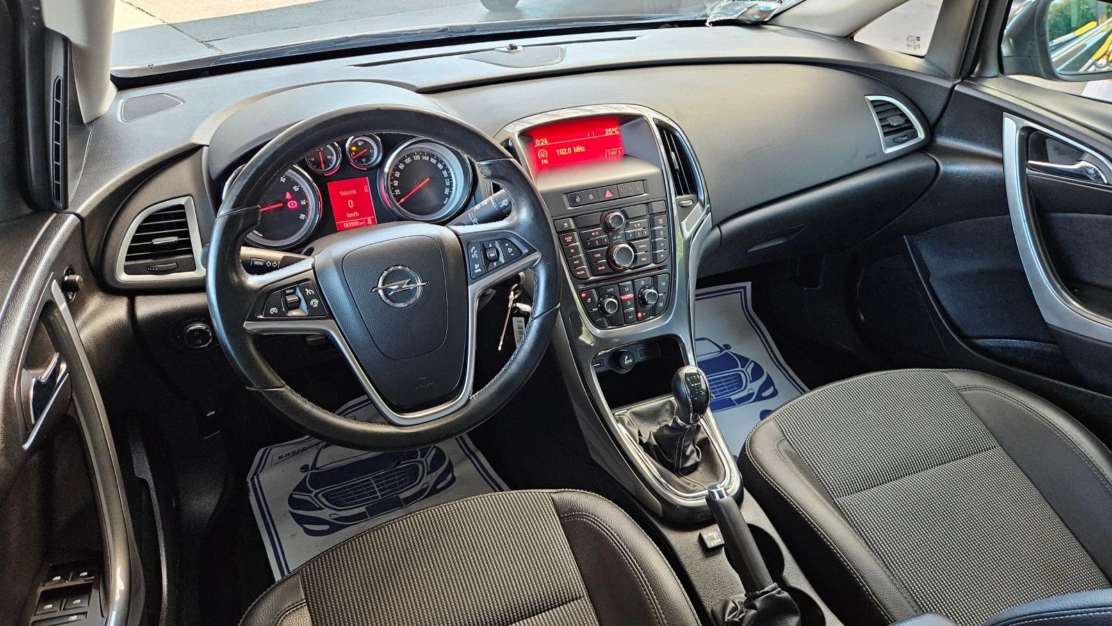 Opel Astra 1.4 GAZ/FACELIFT/KLIMA, снимка 10 - Автомобили и джипове - 55593589