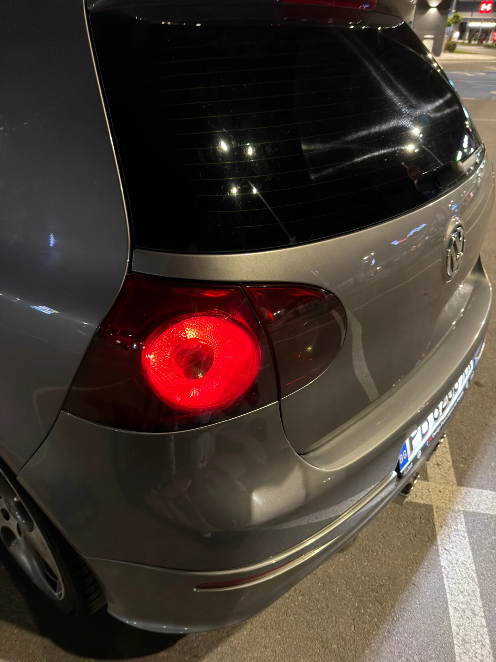 VW Golf Golf V 1.9 TDI 105к.с 6ск. , снимка 8 - Автомобили и джипове - 55756020