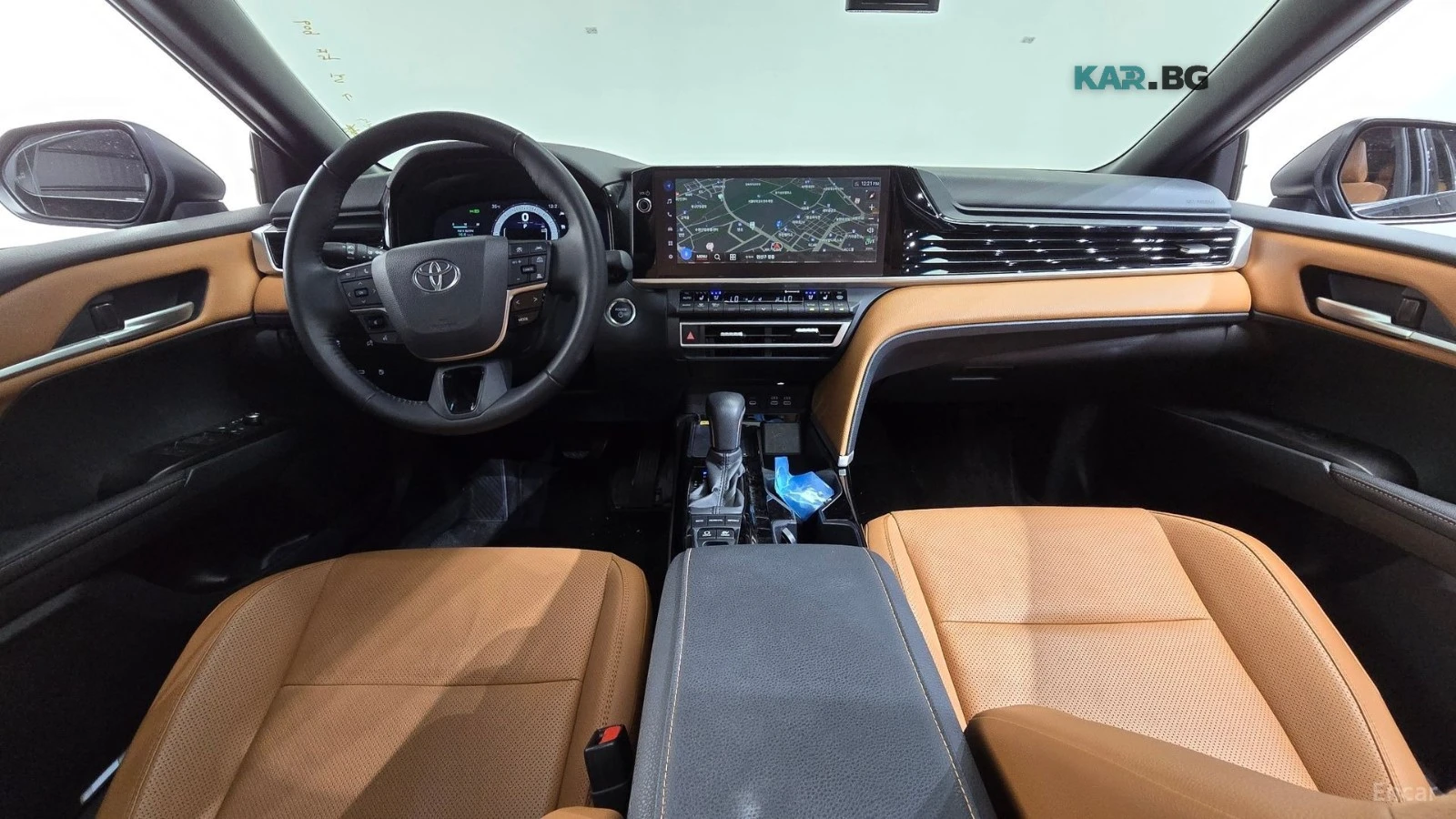 Toyota Camry 2.5 Hybrid* XLE* ПОДГРЕВ* ОБДУХВАНЕ* ШИБИДАХ* КАМЕ, снимка 6 - Автомобили и джипове - 55787662