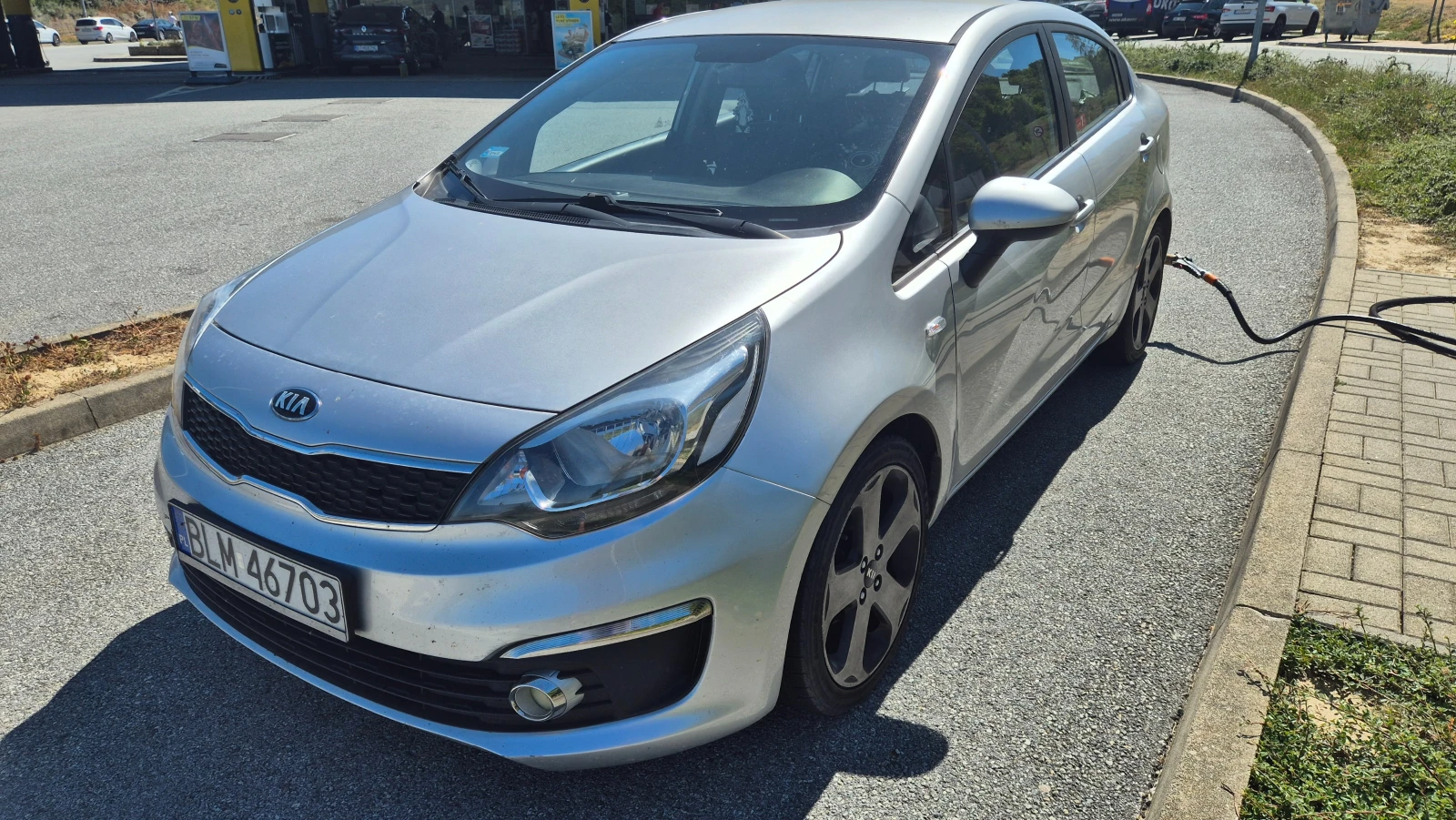 Kia Rio 1.2 84к газ климатик сесан