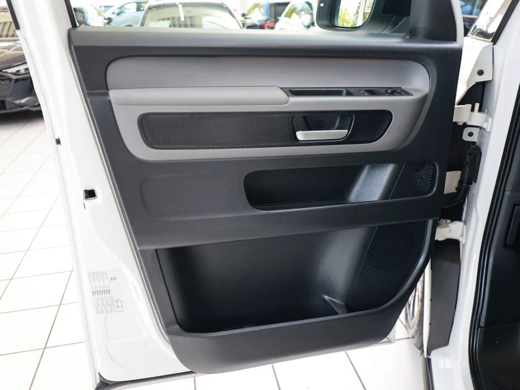 VW ID.Buzz 77kW* PRO* LED* NAVI* CARPLAY*  | Mobile.bg � ����������� 3