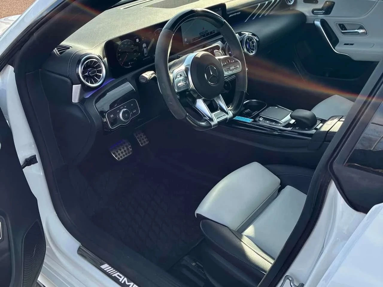 Mercedes-Benz CLA 350 AMG, снимка 5 - Автомобили и джипове - 56724850