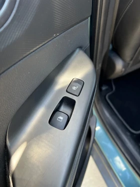Hyundai Kona PREMIUM 64KWh/SOH100%/BLUELINK/FULL ASSIST/HEADUP - 36499 лв. - 61883778 14