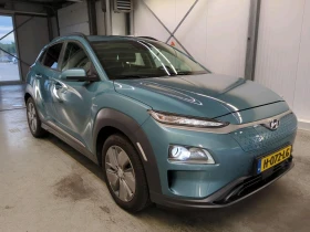 Обява за продажба на Hyundai Kona PREMIUM 64KWh/BLUELINK/FULL ASSIST/HEADUP/DISSTR ~36 999 лв. - изображение 1