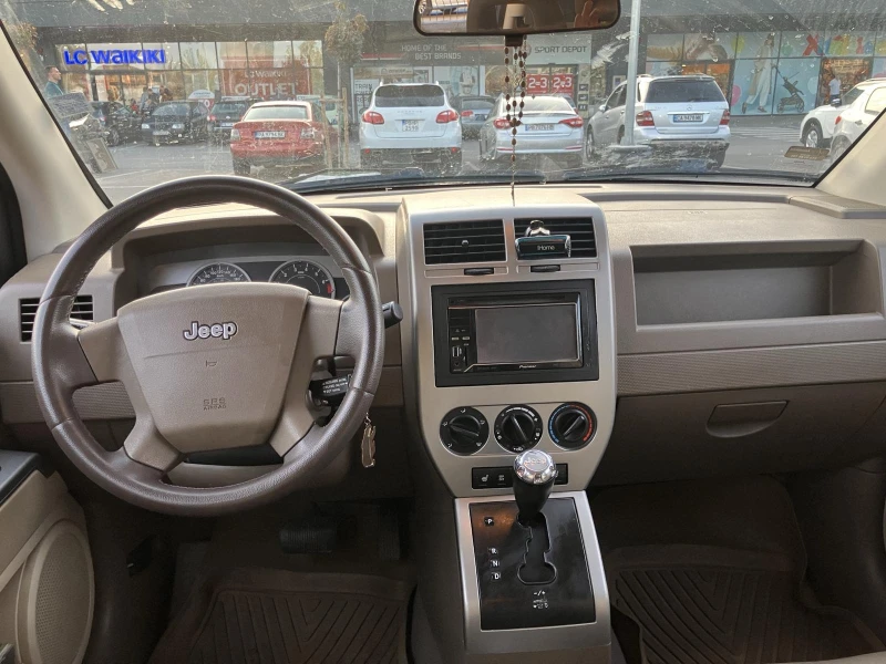 Jeep Compass 2, 4 LIMITED, снимка 2 - Автомобили и джипове - 47635378