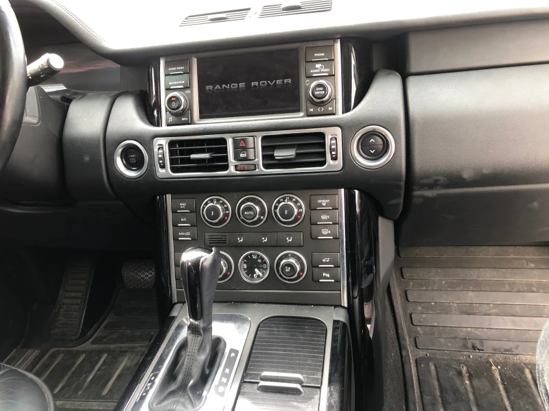 Land Rover Range rover TDV8 3.6, снимка 12 - Автомобили и джипове - 49599431