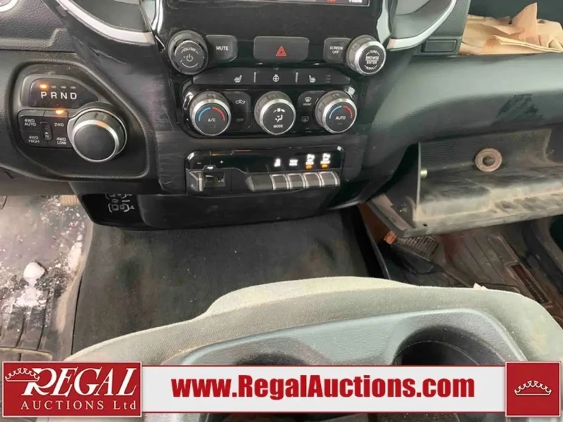 Dodge RAM 1500, снимка 11 - Автомобили и джипове - 53329099