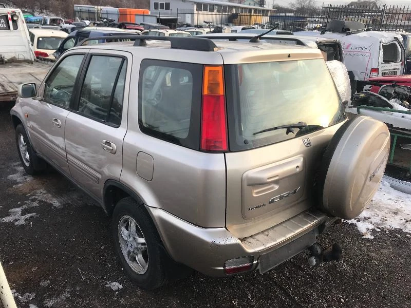 Honda Cr-v 15 бр., снимка 4 - Автомобили и джипове - 24079359