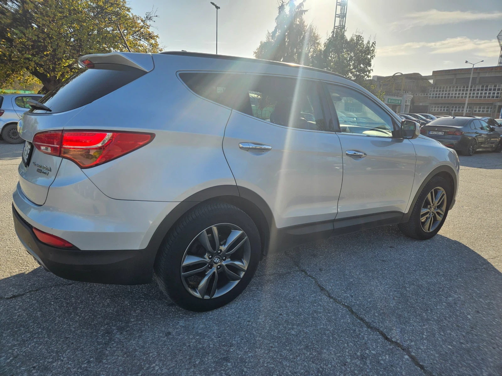 Hyundai Santa fe SUV - изображение 3