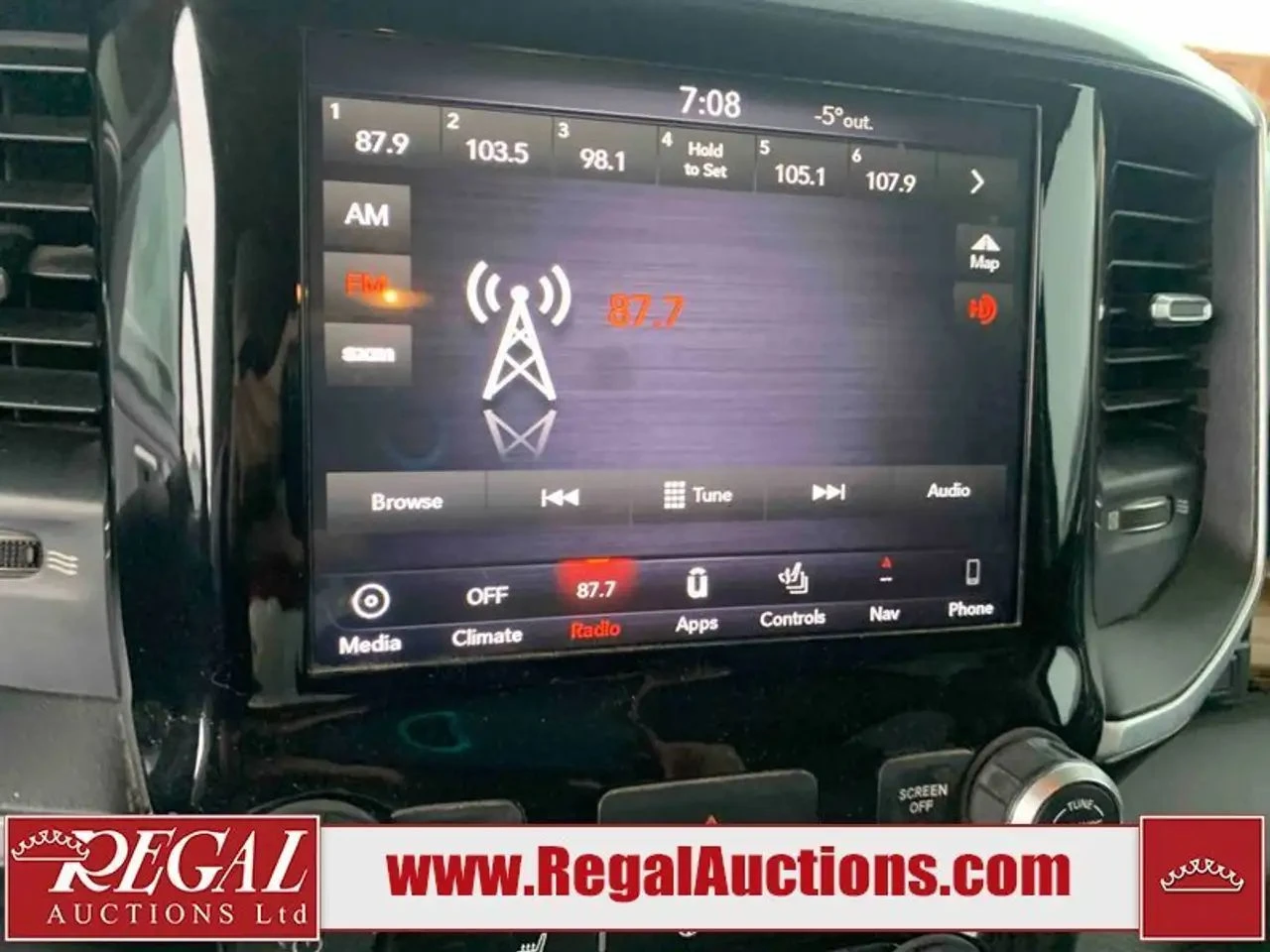 Dodge RAM 1500  - изображение 8