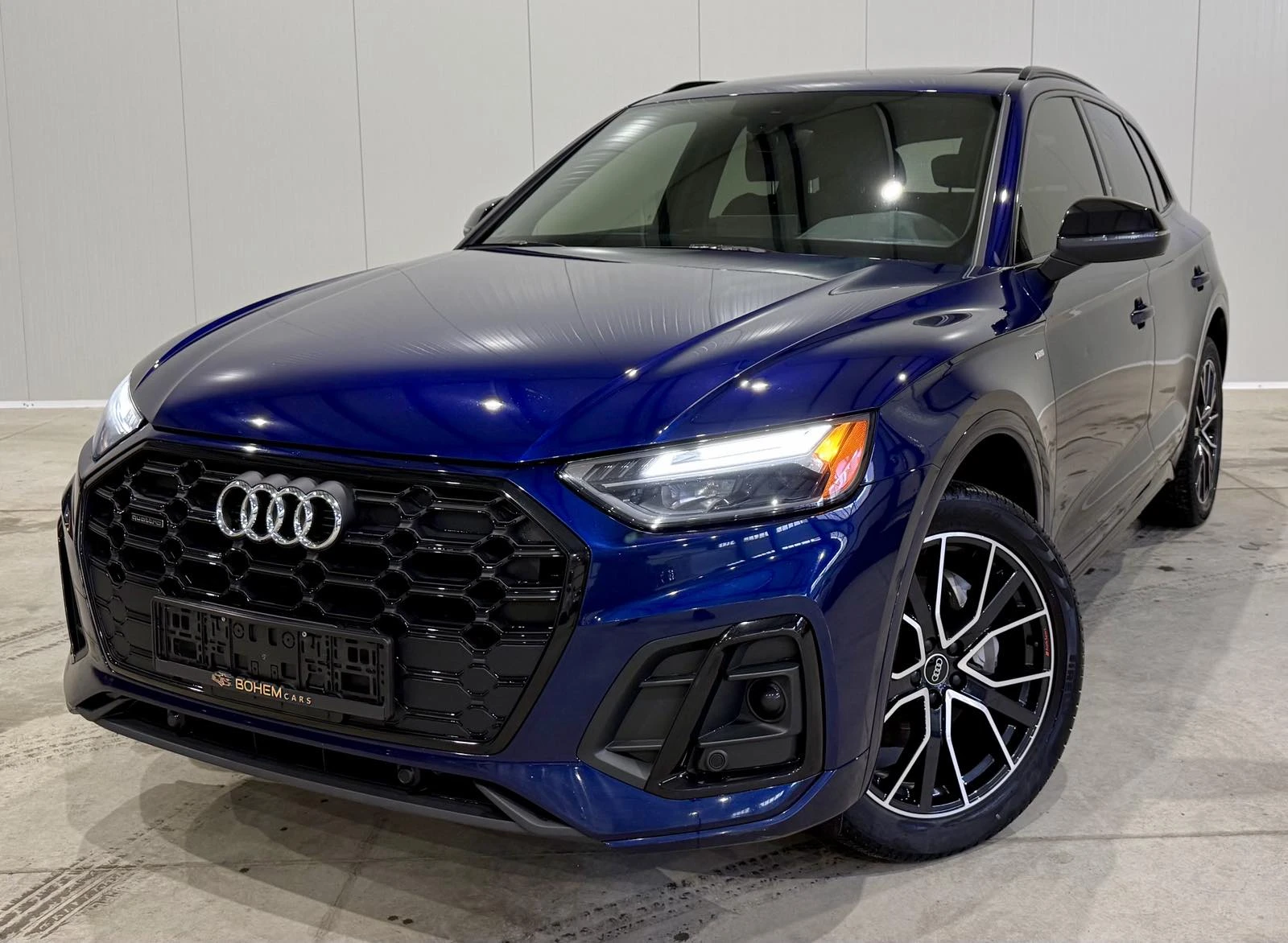 Audi Q5 45TFSI S Line Black Optic