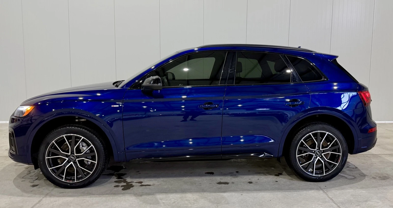 Audi Q5 45TFSI S Line Black Optic, снимка 2 - Автомобили и джипове - 53786007