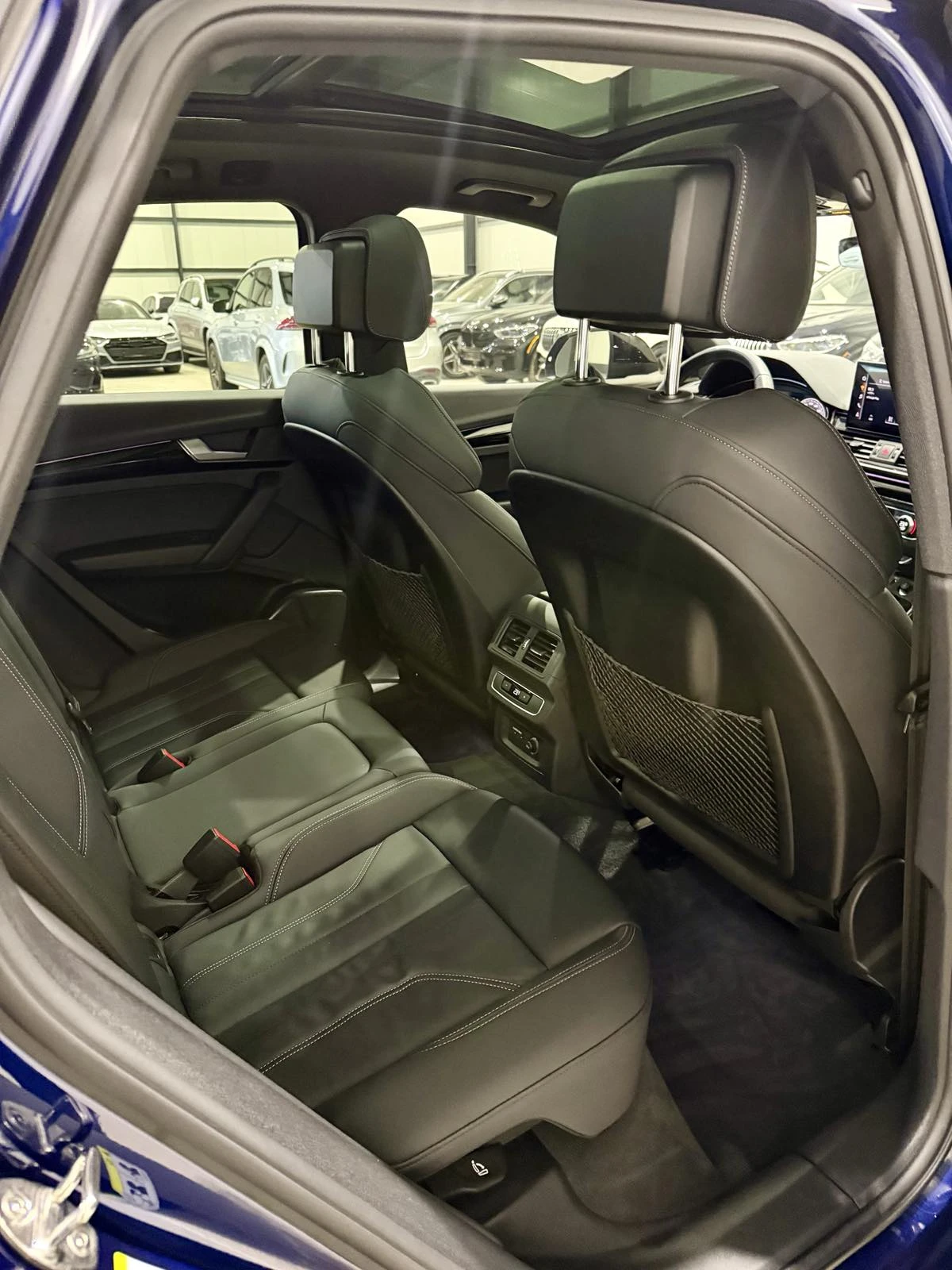 Audi Q5 45TFSI S Line Black Optic, снимка 11 - Автомобили и джипове - 53786007