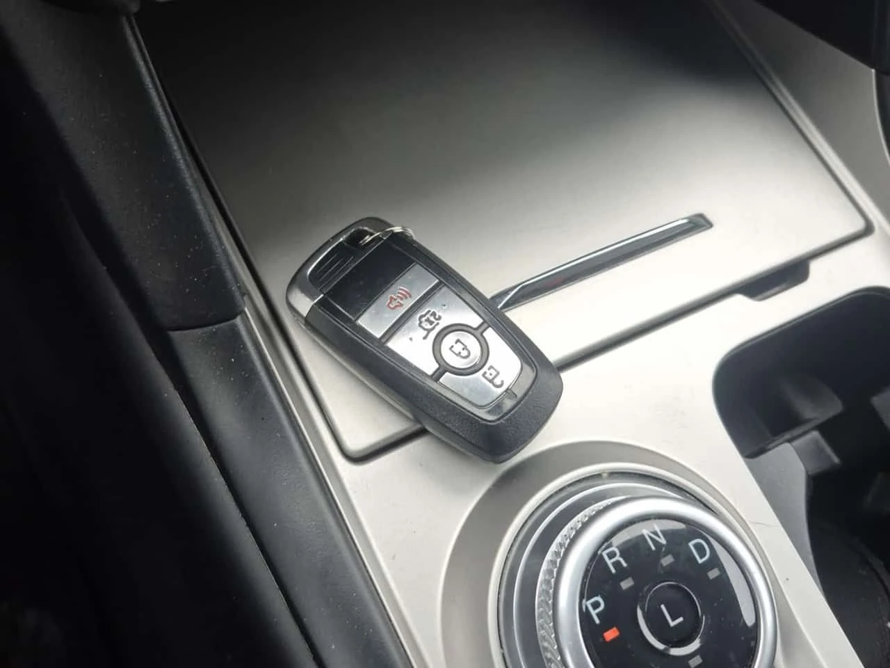 Ford Explorer * XLT * * 7-МЕСТНА* * КАМЕРА ЗА ЗАДНО* * ПОДГРЕВ* , снимка 14 - Автомобили и джипове - 53906039