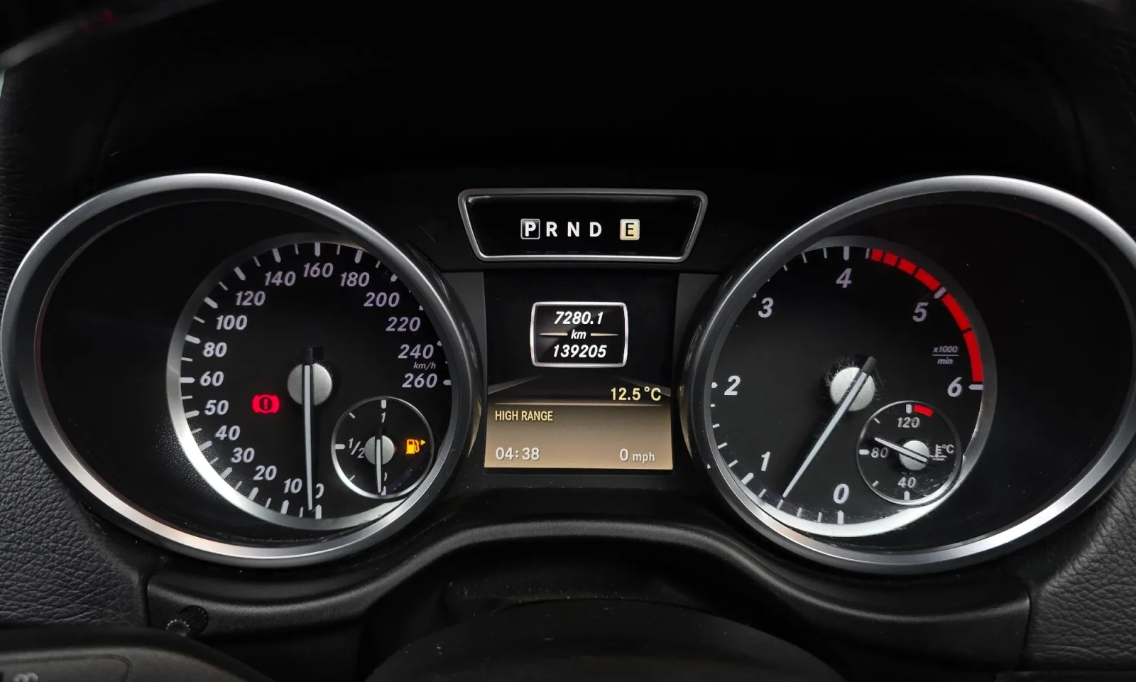 Mercedes-Benz G 350 AMG PACK 2020, снимка 8 - Автомобили и джипове - 54855834