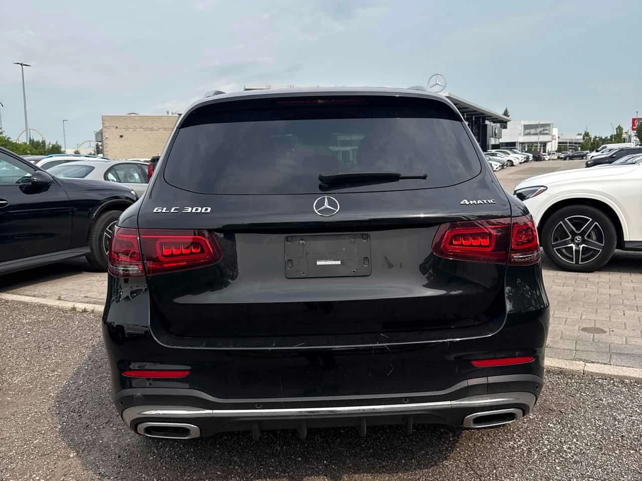 Mercedes-Benz GLC 300 * CARFAX * ОПЦИЯ ЗА ФИНАНСИРАНЕ, снимка 4 - Автомобили и джипове - 55645391