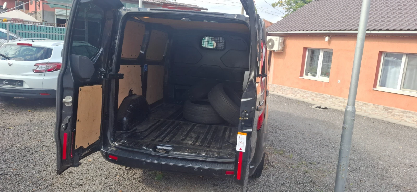 Ford Transit Custom 2.2  - изображение 5