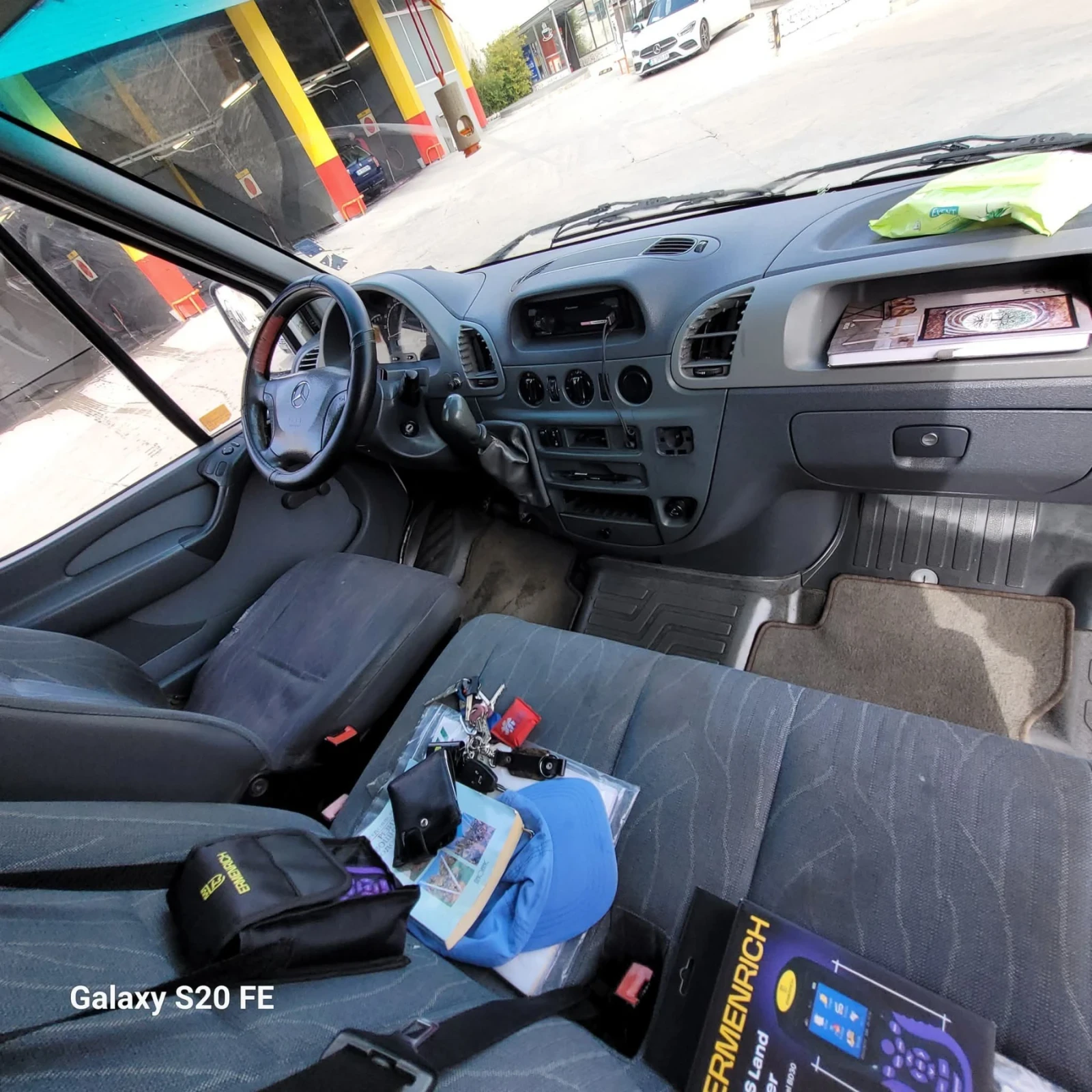 Mercedes-Benz Sprinter 211  - изображение 10