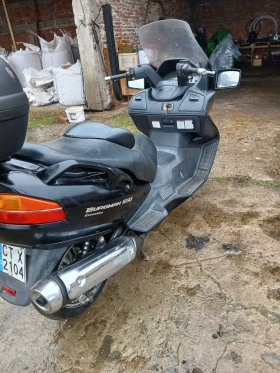 Suzuki Burgman Скутер , снимка 5