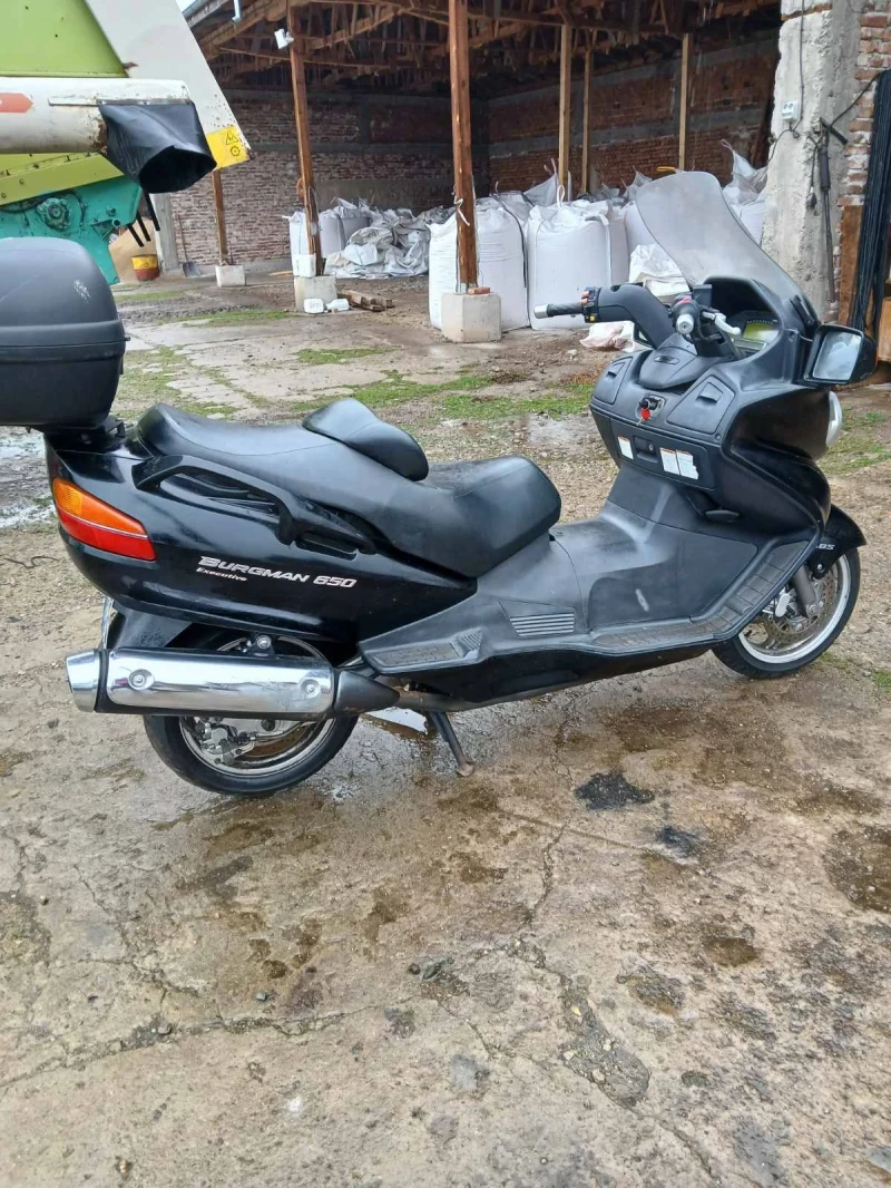 Suzuki Burgman Скутер , снимка 10 - Мотоциклети и мототехника - 53400755