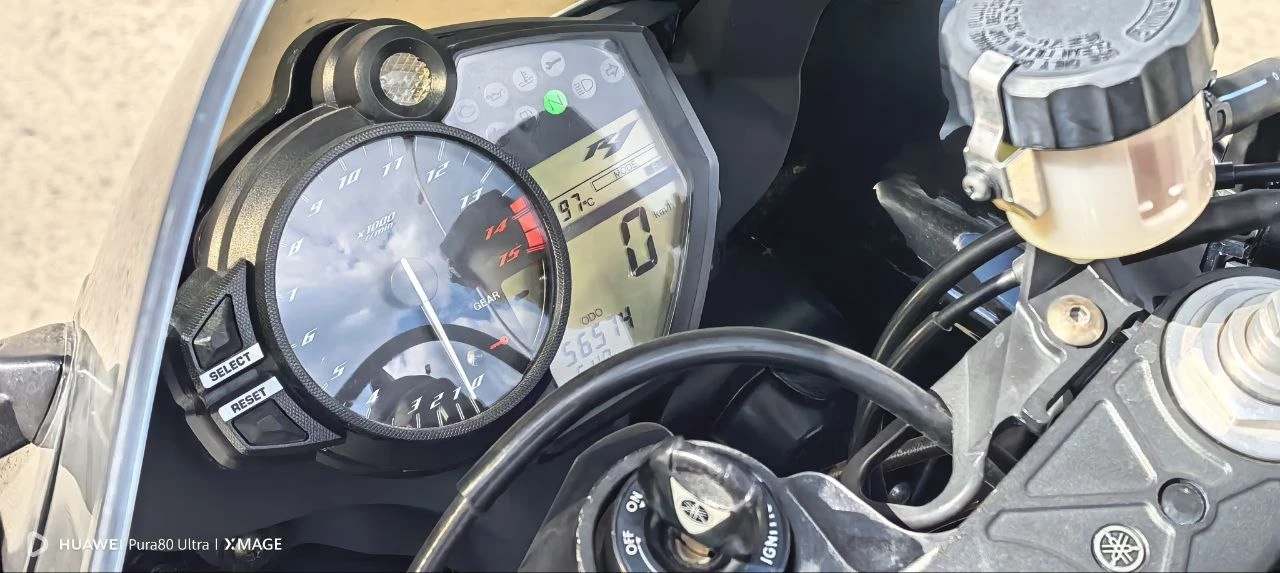 Yamaha YZF-R1 R1 BIG BANG, снимка 3 - Мотоциклети и мототехника - 54139325